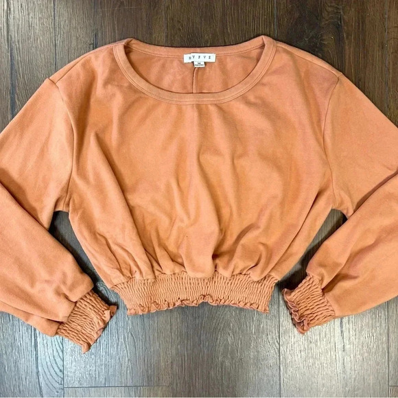 HYFVE brushed knot smocked crop top SZ MED - Picture 2 of 5